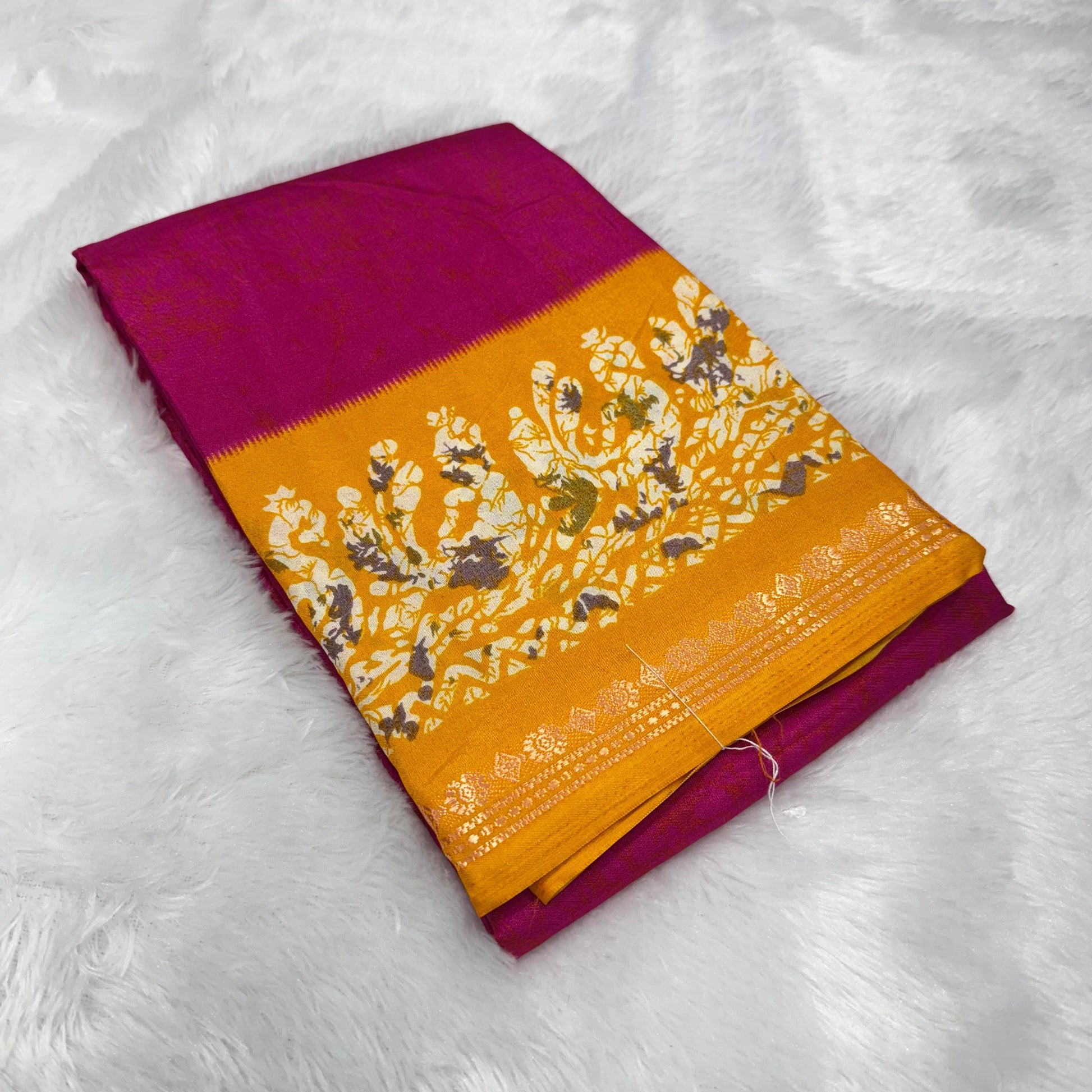 Meena-Saree